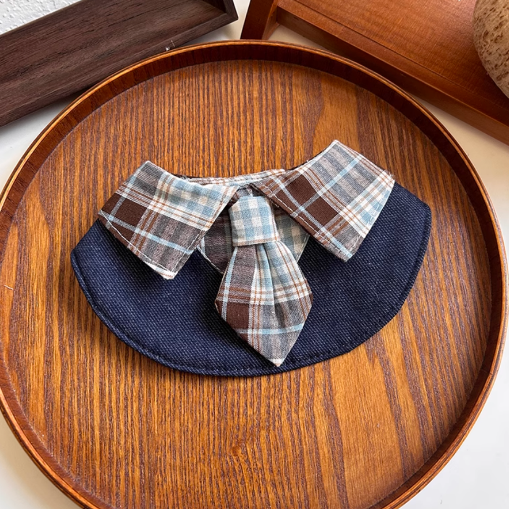Bandana con Cravatta Stile Professionale Bavaglino per Cani Gatti