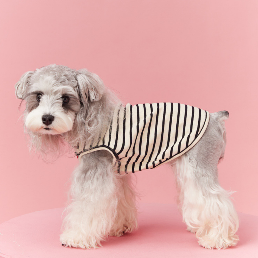 Maglietta Gilet a Righe Bianco e Nero con Ricamo Ciliegia
