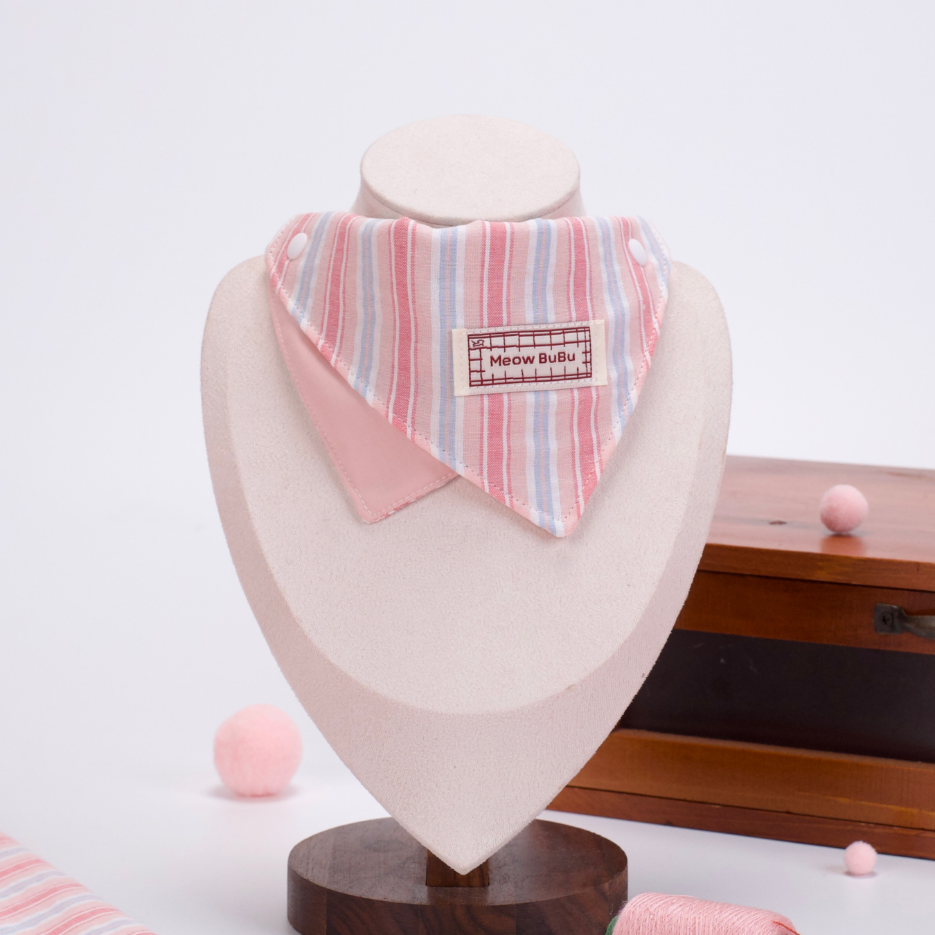 Meow BuBu Handmade Bandana - Collezione Sogni di Sakura