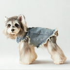 Gilet in Jeans con Bordi Sfrangiati Ricami Cagnolino e Cuoricini Stile Vintage