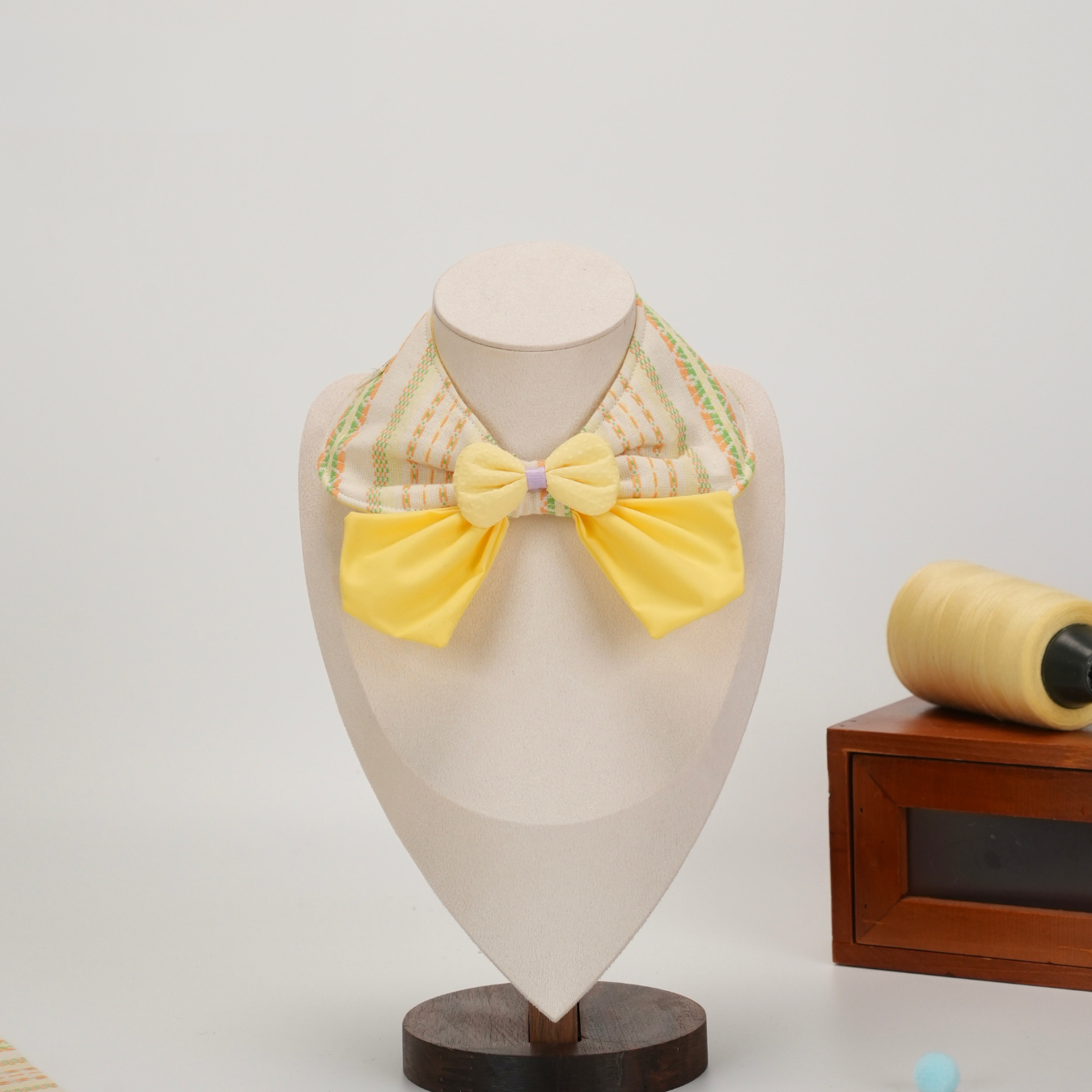 Meow BuBu Handmade Bandana - Collezione Aroma di Limone