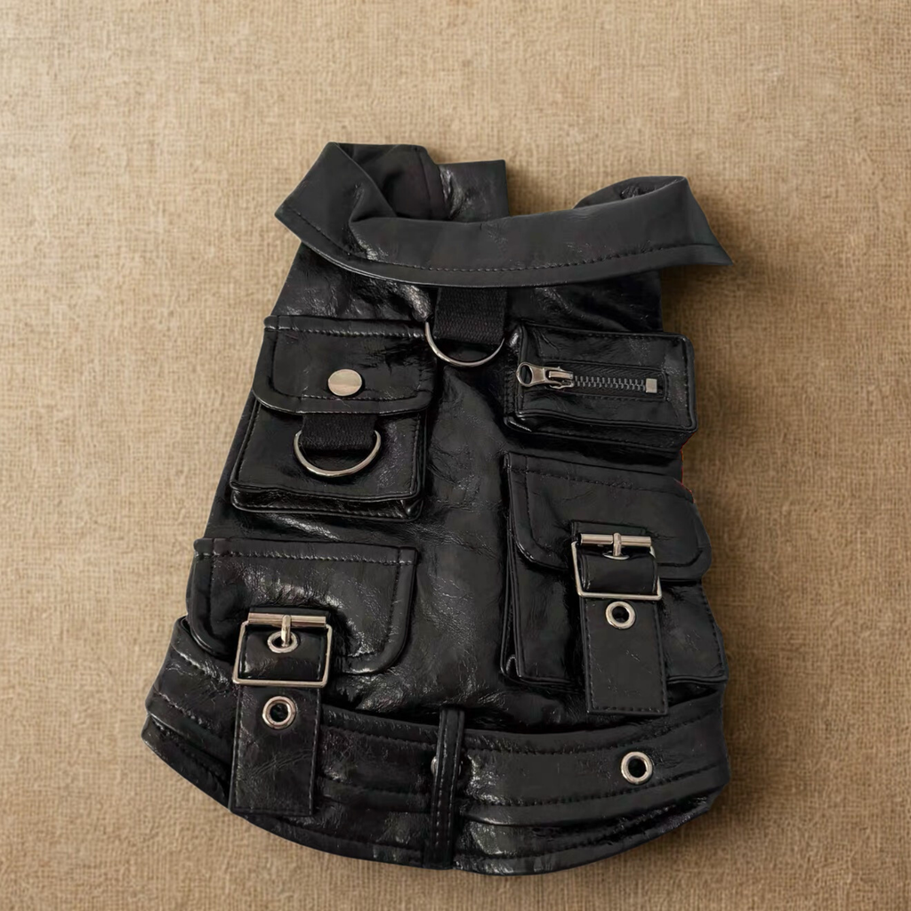 Gilet in Ecopelle Nera con Multitasche Funzionali Stile Cargo Streetwear