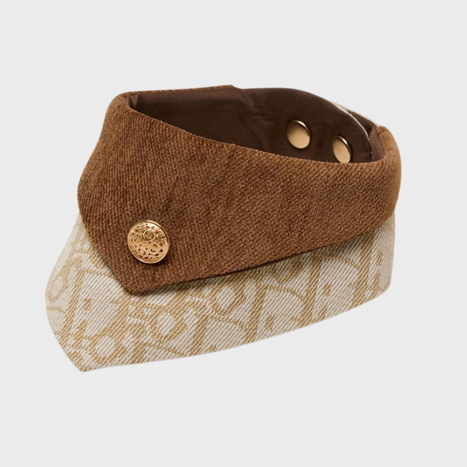 Bandana Triangolare Stile British Vintage Marrone con Bottone Dorato